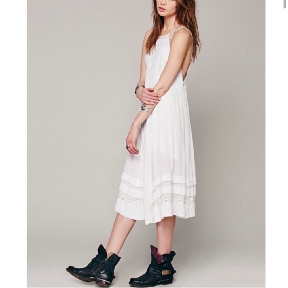 Free People White Diamonds in the Sky lace dress - size M